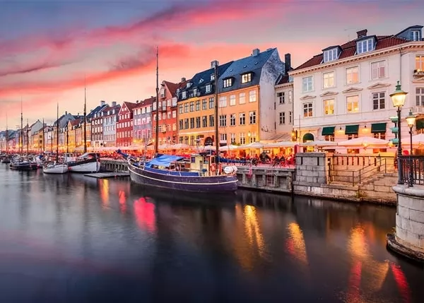 صور - معلومات عن عادات وتقاليد دولة الدنمارك