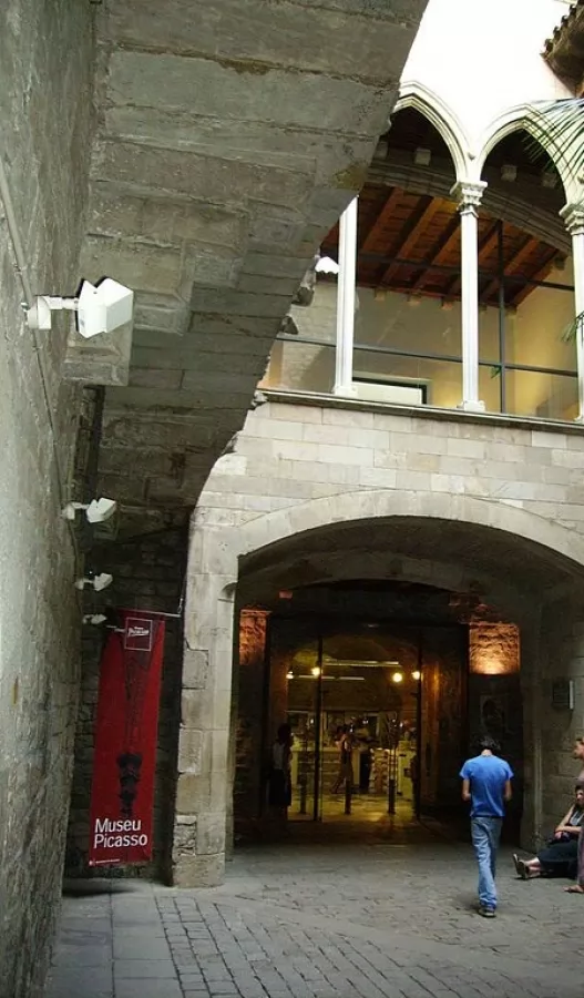 متحف بيكاسو من اجمل اماكن سياحية في برشلونة