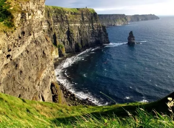 جروف موهر كم اجمل اماكن سياحية في ايرلندا
