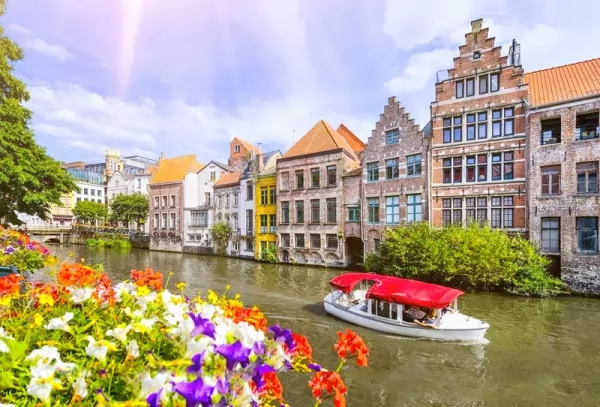 مدينة بروج من اجمل اماكن سياحية في بلجيكا