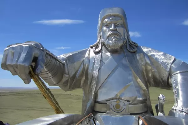 القائد المغولي جنكيز خان