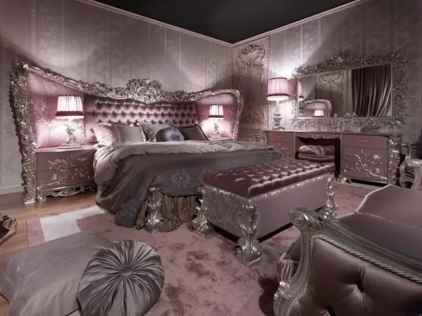 تصاميم غرف النوم الايطالي باللون الوردى مع الفضى