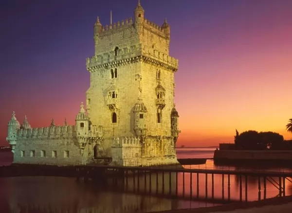 برج بيليم من اجمل اماكن سياحية في البرتغال