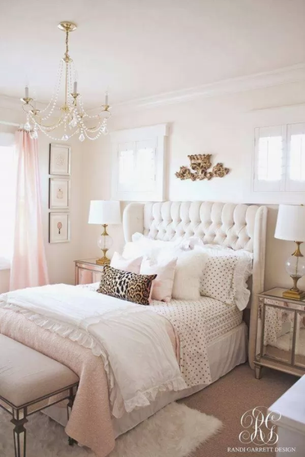 تصميمات من غرف النوم الوردية الرائعة بالصور Pink-bedrooms_1544_14_1559616668