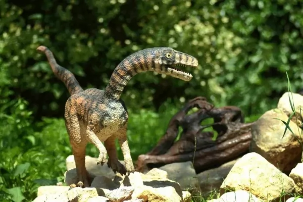 كومبسوجناثوس من أذكى الديناصورات